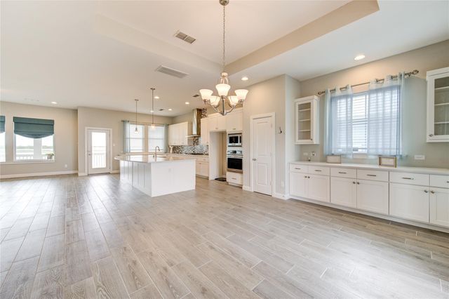 5126 Allen Cay Drive, Texas City, TX 77590