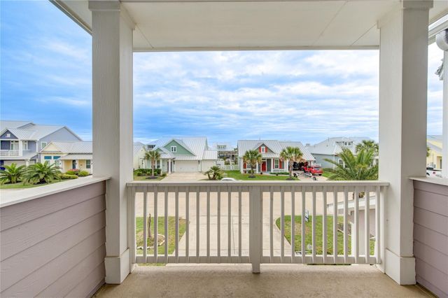 5126 Allen Cay Drive, Texas City, TX 77590