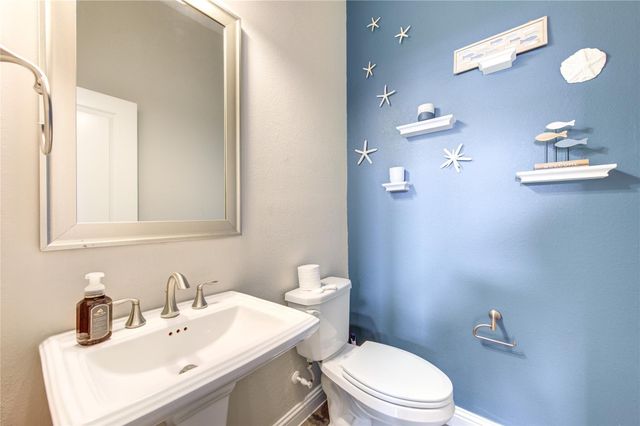 5126 Allen Cay Drive, Texas City, TX 77590