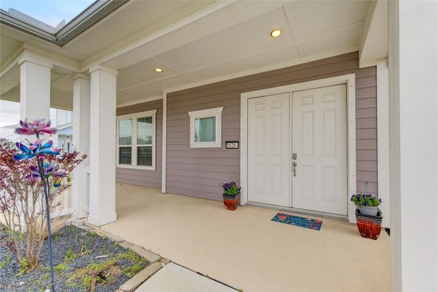 5126 Allen Cay Drive, Texas City, TX 77590