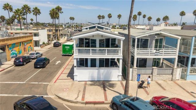 2214 W Oceanfront A, Newport Beach, CA 92663