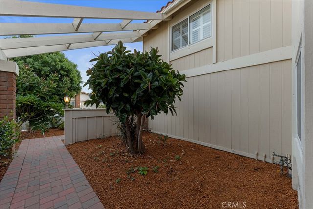 14391 Gibraltar Ave., Irvine, CA 92606
