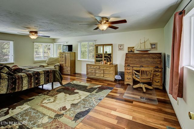 511 Laurel Lake Circle Circle, Madisonville, TN 37354