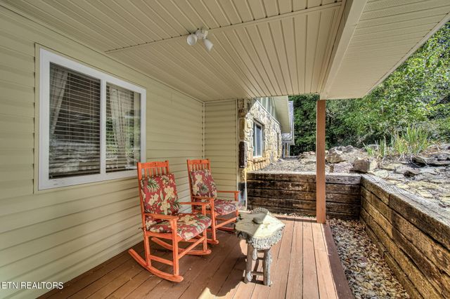 511 Laurel Lake Circle Circle, Madisonville, TN 37354