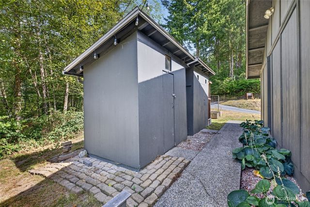 18516 46th Avenue NW, Stanwood, WA 98292