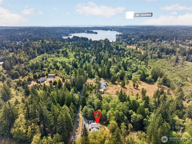 18516 46th Avenue NW, Stanwood, WA 98292