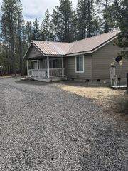 124868 Mowich Street, Crescent Lake, OR 97733