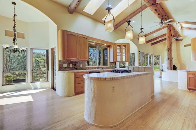 19787 Calle Toro Ln, Penn Valley, CA 95946