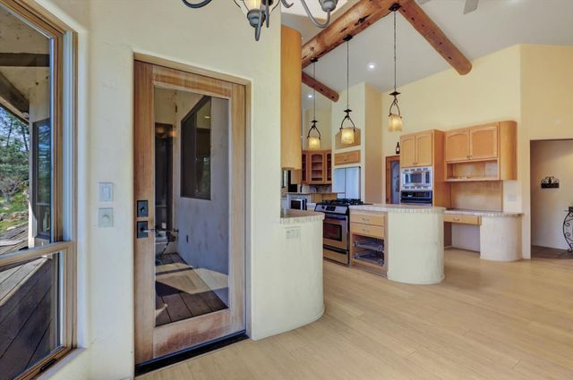 19787 Calle Toro Ln, Penn Valley, CA 95946