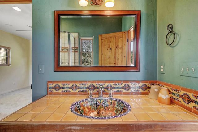 19787 Calle Toro Ln, Penn Valley, CA 95946