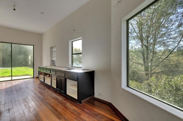 19787 Calle Toro Ln, Penn Valley, CA 95946