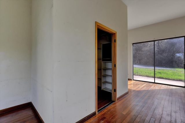 19787 Calle Toro Ln, Penn Valley, CA 95946