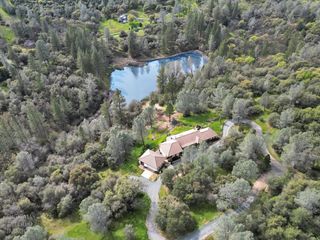 19787 Calle Toro Ln, Penn Valley, CA 95946