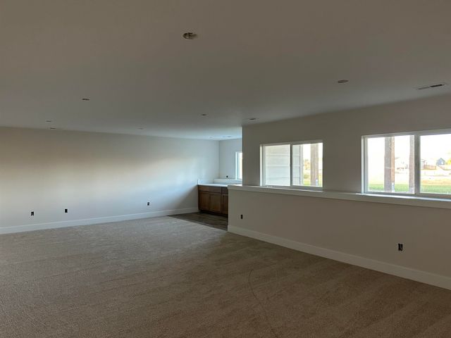 9630 W Cedar Lane, Maize, KS 67101
