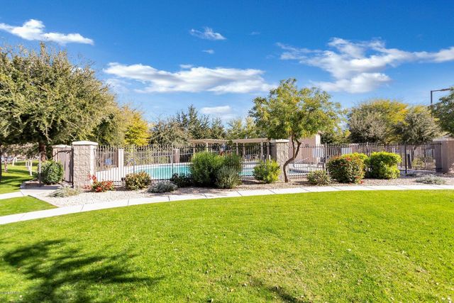 2451 N 149th Lane, Goodyear, AZ 85395