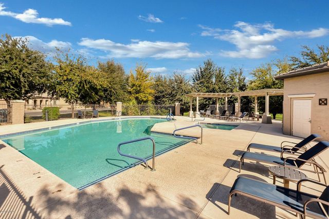 2451 N 149th Lane, Goodyear, AZ 85395