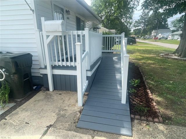 2129 Dean DR, Norfolk, VA 23518