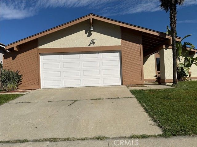 1256 Armstrong, Escondido, CA 92027