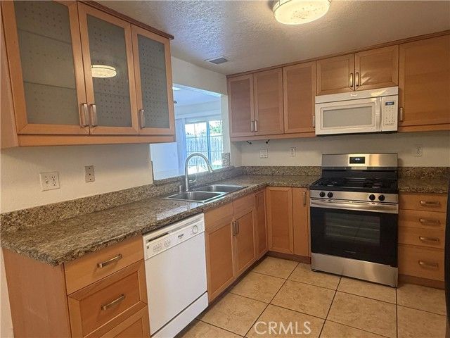 1256 Armstrong, Escondido, CA 92027