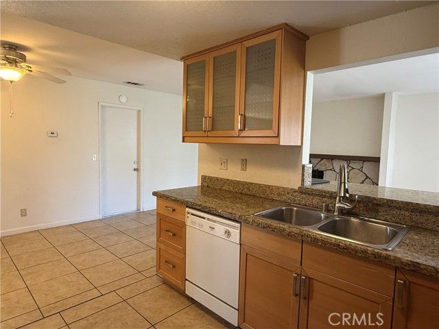 1256 Armstrong, Escondido, CA 92027