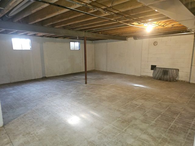 30 Danada Drive, Wheaton, IL 60189