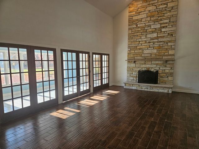 30 Danada Drive, Wheaton, IL 60189