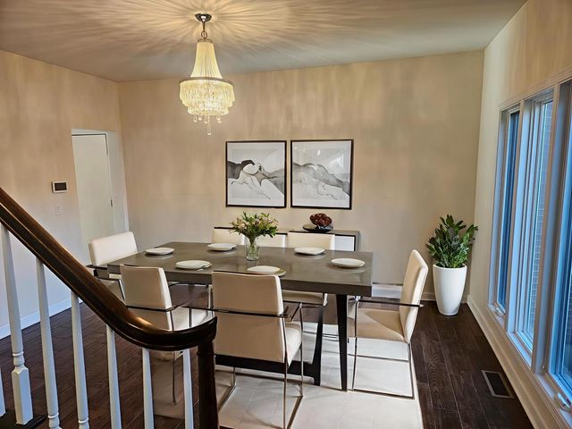 30 Danada Drive, Wheaton, IL 60189