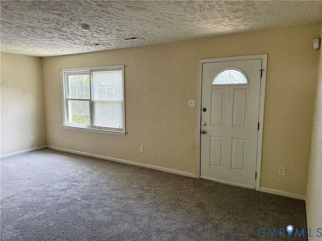 233 Knightsmanor Ct, Henrico, VA 23227