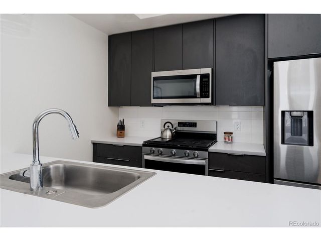 1172 S Reed Way, Lakewood, CO 80232