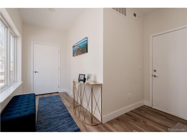 1172 S Reed Way, Lakewood, CO 80232