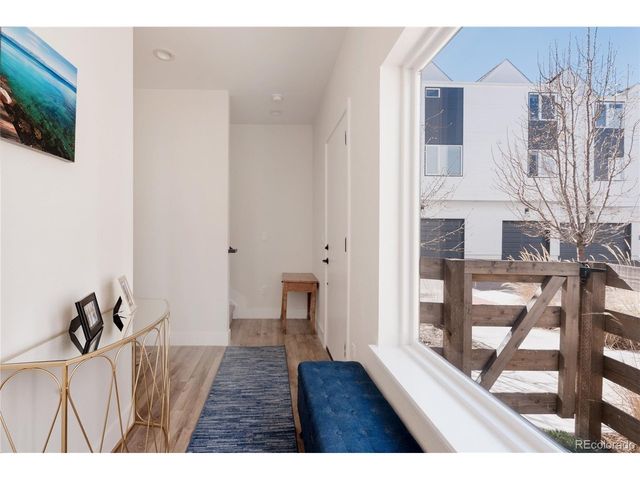 1172 S Reed Way, Lakewood, CO 80232