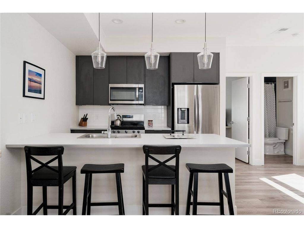 1172 S Reed Way, Lakewood, CO 80232