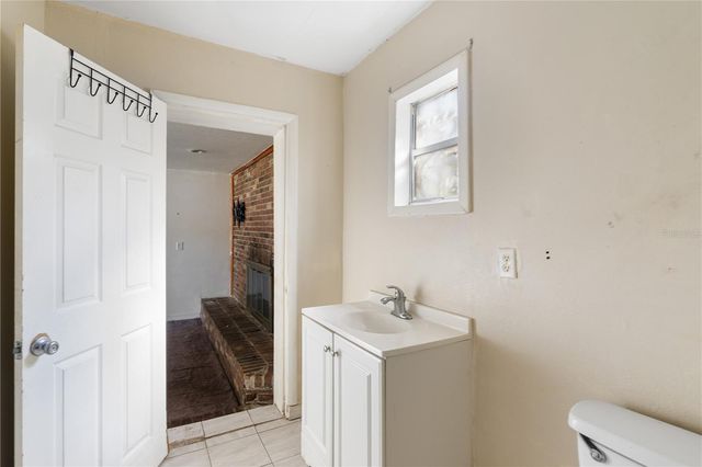 805 S STONE STREET, Deland, FL 32720