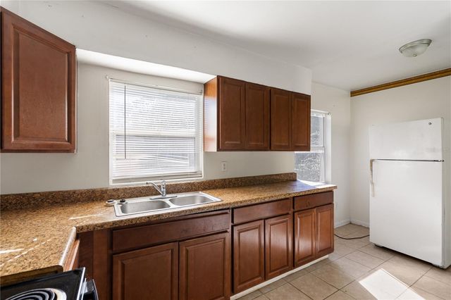 805 S STONE STREET, Deland, FL 32720