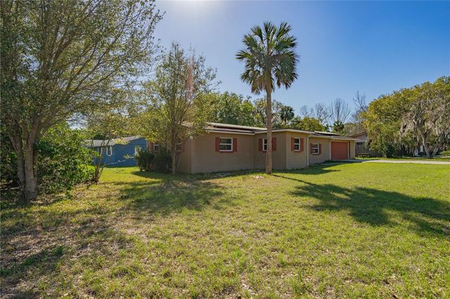 805 S STONE STREET, Deland, FL 32720