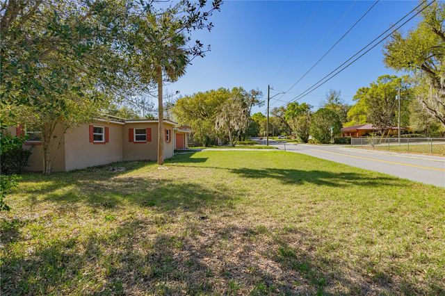 805 S STONE STREET, Deland, FL 32720