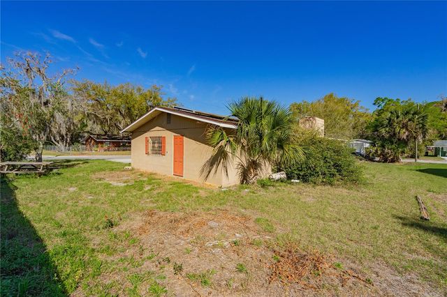 805 S STONE STREET, Deland, FL 32720