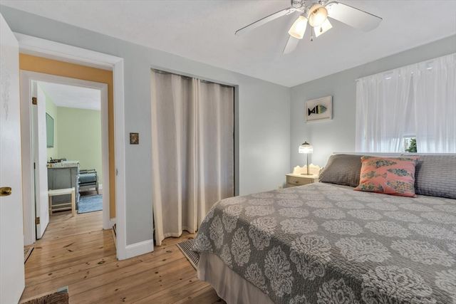 19 Pine Rock Rd, Falmouth, MA 02536