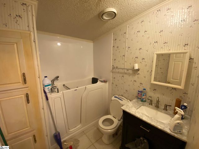1211 Amber Hill Circle, Cross Hill, SC 29332