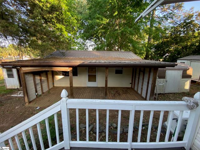 1211 Amber Hill Circle, Cross Hill, SC 29332