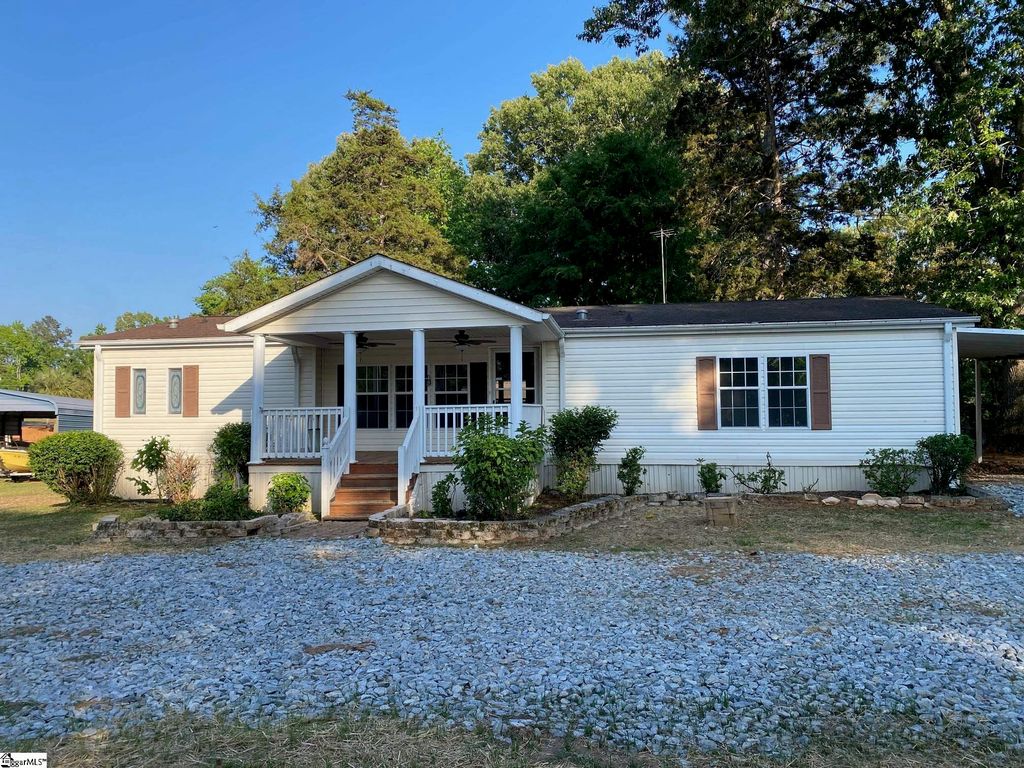 1211 Amber Hill Circle, Cross Hill, SC 29332
