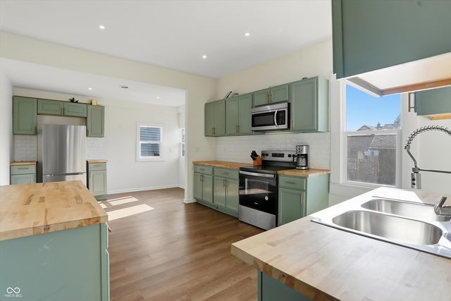 941 E Raymond Street, Indianapolis, IN 46203