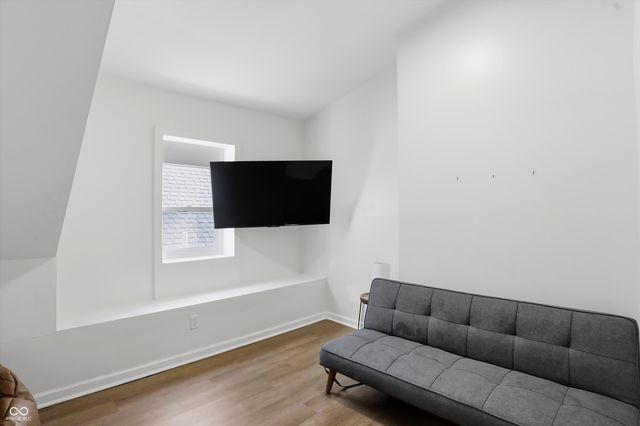 941 E Raymond Street, Indianapolis, IN 46203