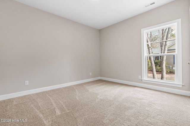 458 Genoes Point Road SW, Supply, NC 28462