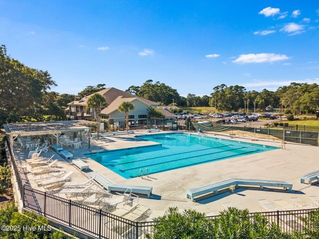 458 Genoes Point Road SW, Supply, NC 28462