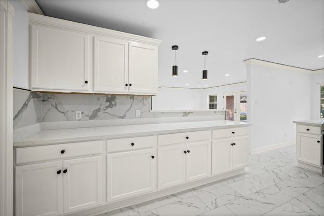 7702 Nairn Street, Houston, TX 77074