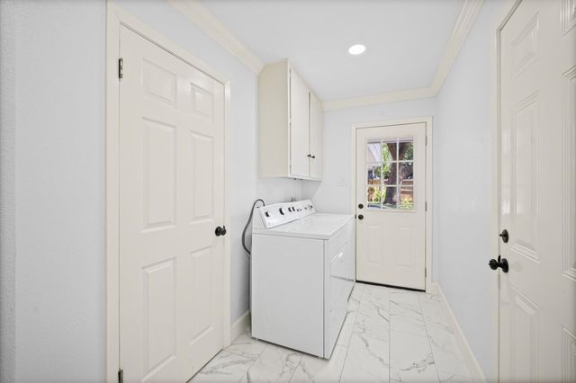 7702 Nairn Street, Houston, TX 77074