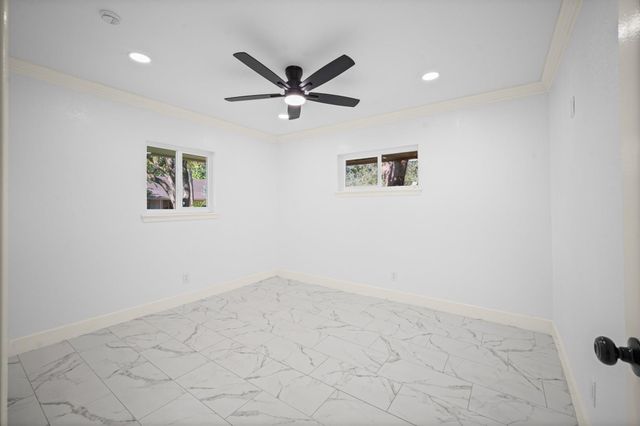 7702 Nairn Street, Houston, TX 77074