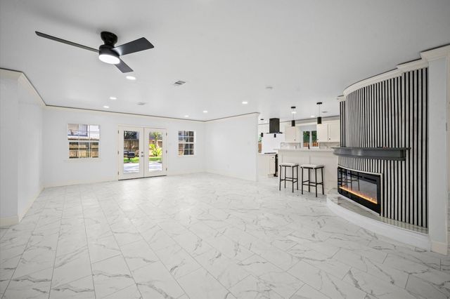 7702 Nairn Street, Houston, TX 77074