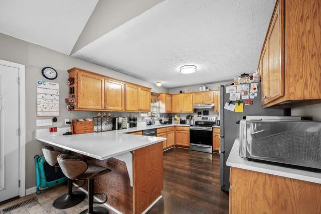 868 Bates Rd, Lebanon, TN 37087